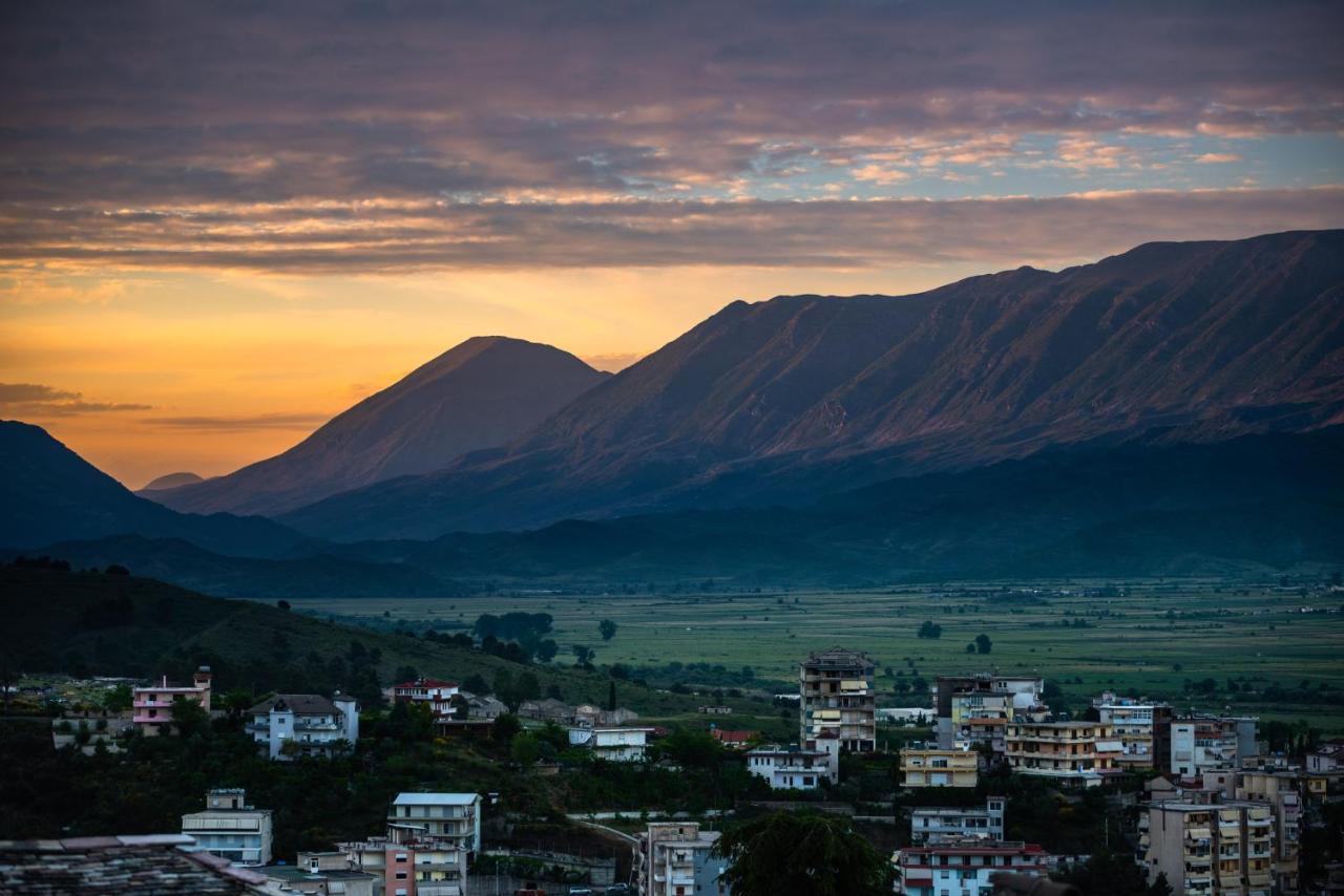 Frühstückspension Mele Gjirokastër