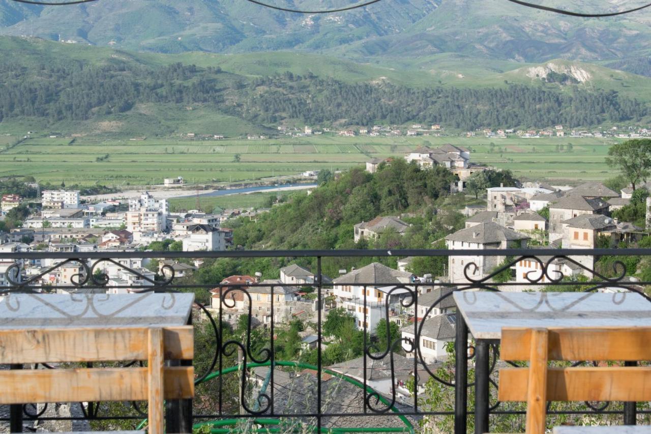 Mele Frühstückspension Gjirokastër