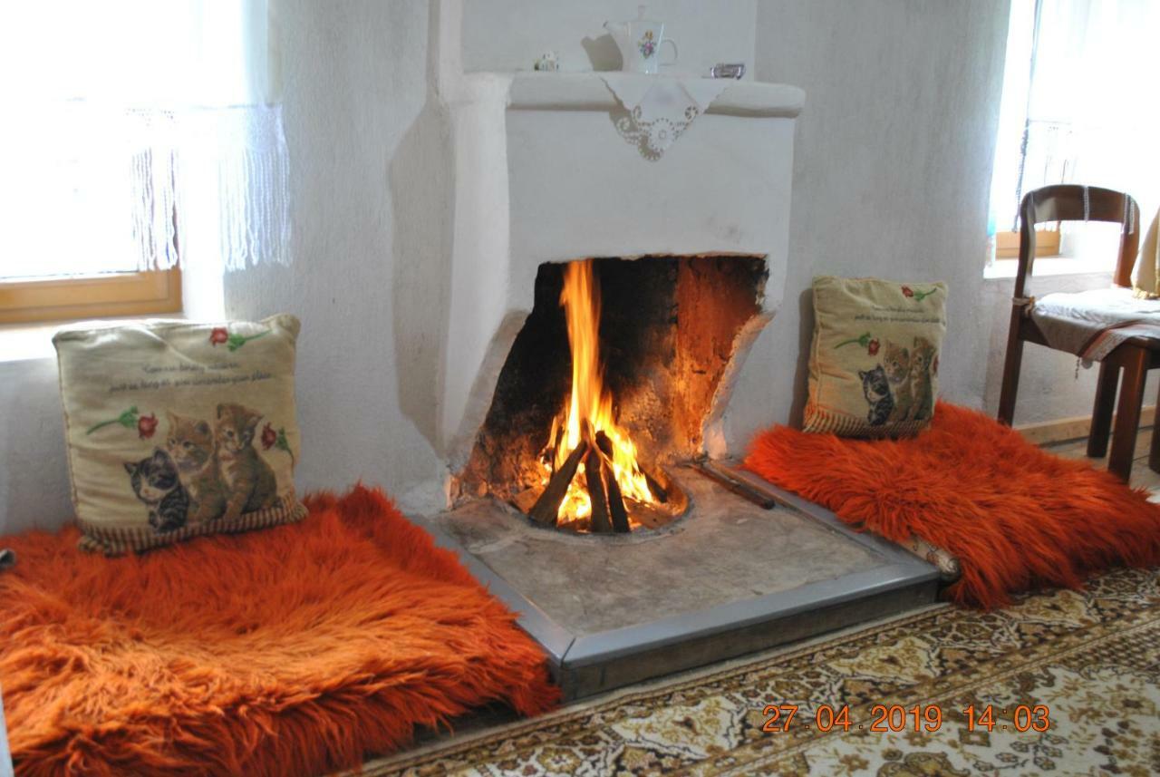 Mele Frühstückspension Gjirokastër